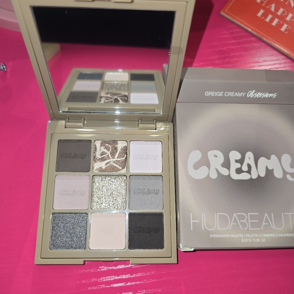 Huda Beauty Creamy Eyeshadow Palette - Gray and Black